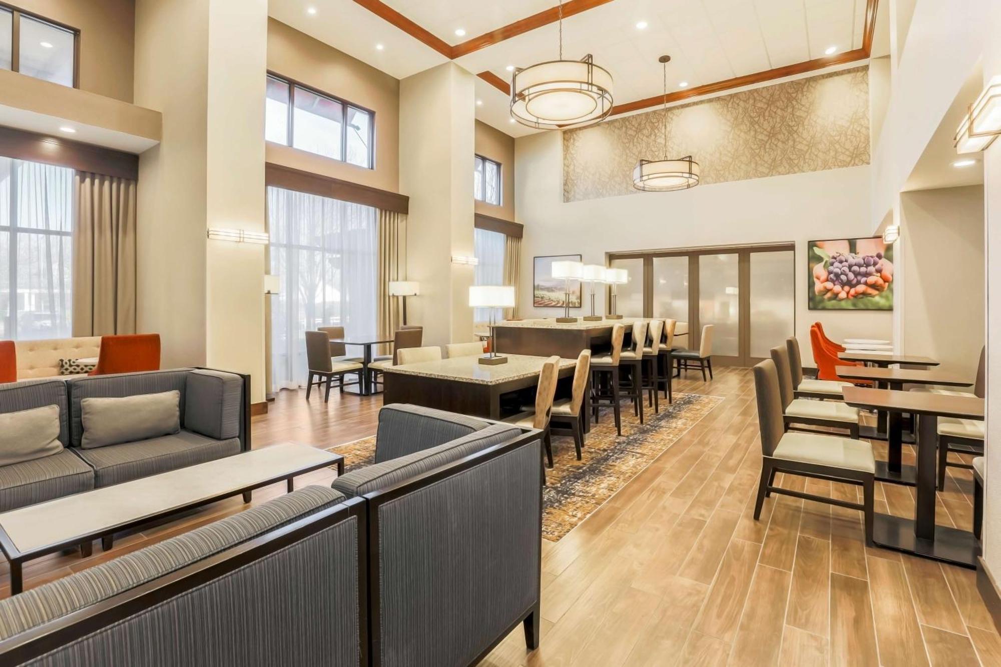 Hampton Inn & Suites Windsor-Sonoma Wine Country Eksteriør bilde