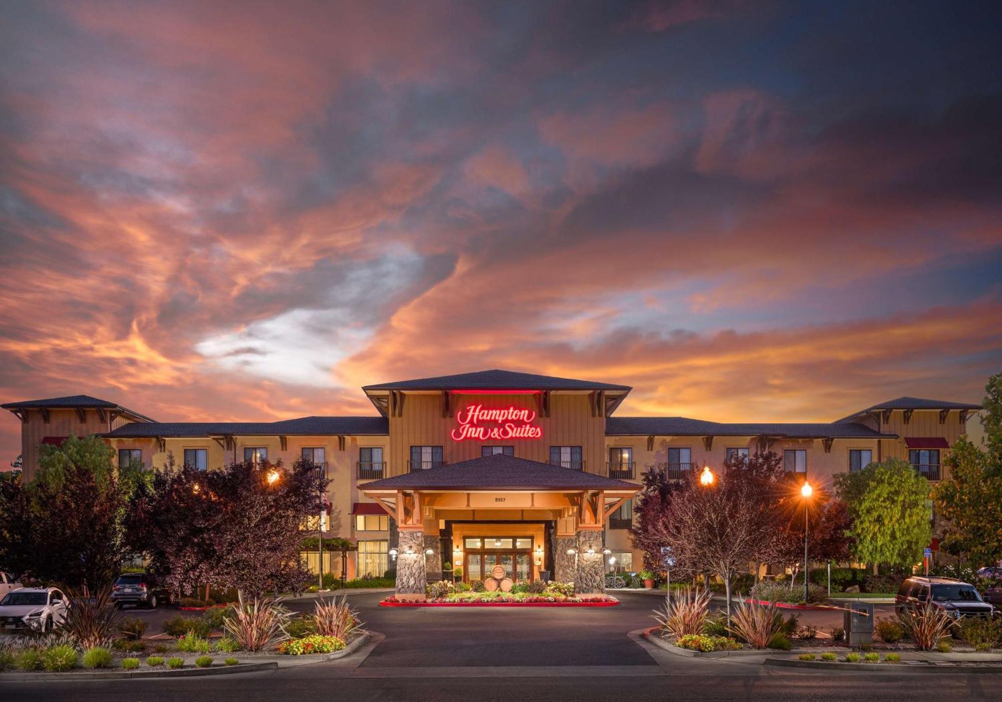 Hampton Inn & Suites Windsor-Sonoma Wine Country Eksteriør bilde
